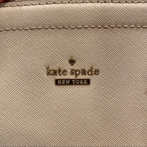 Kate Spade Purse - Picture 4 of 7